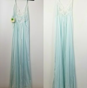 Vintage Full Length Mom Nightgown NWT M Nightie